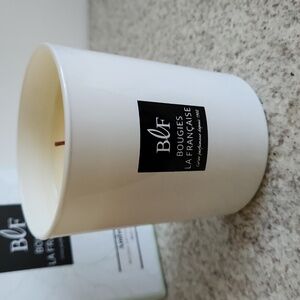 NWT Rare Amber scented candle